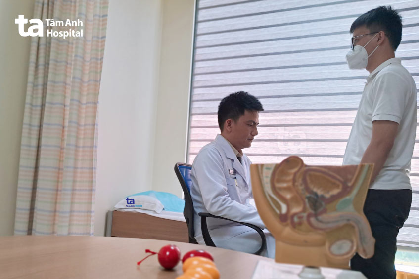 Khám kín đáo cho người bệnh