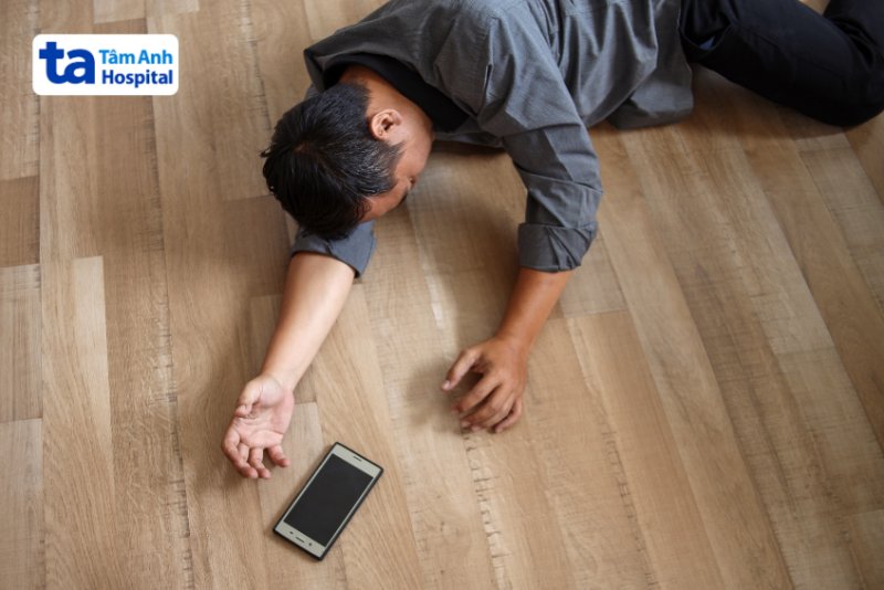 Mắc bệnh cơ tim không lèn chặt có thể bị ngất xỉu