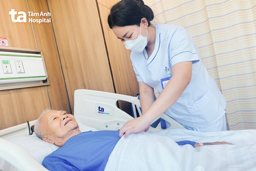 bị mất máu do ung thư đại tràng
