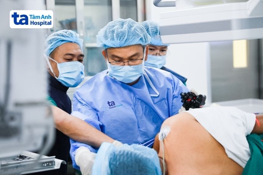 phẫu thuật điều trị hẹp thực quản