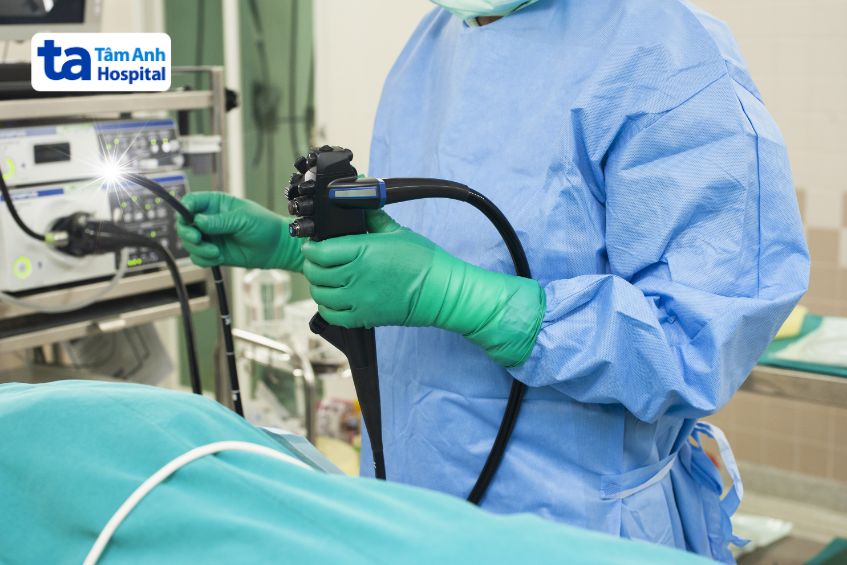 phẫu thuật nội soi cắt u trực tràng