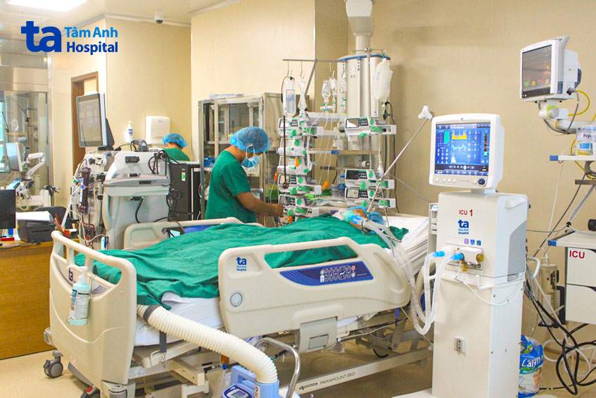 theo dõi người bệnh tại khoa icu