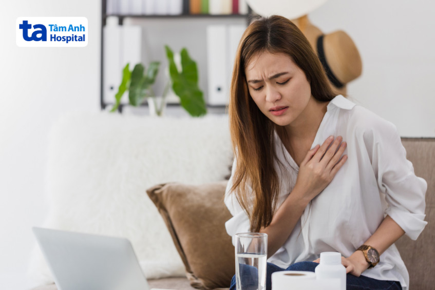 Tim đập chậm có thể khiến người bệnh chóng mặt, mệt mỏi, thậm chí ngất xỉu