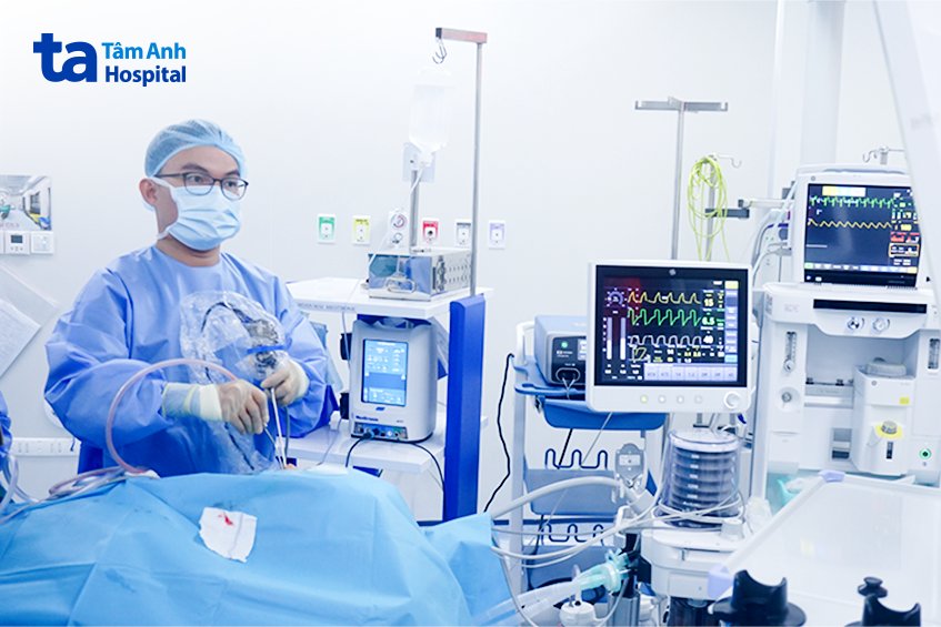 ca phẫu thuật quá phát cuốn mũi