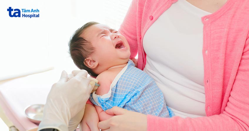 có thể sử dụng thuốc hapacol 150 để hạ sốt cho trẻ từ 1 - 3 tuổi sau tiêm chủng