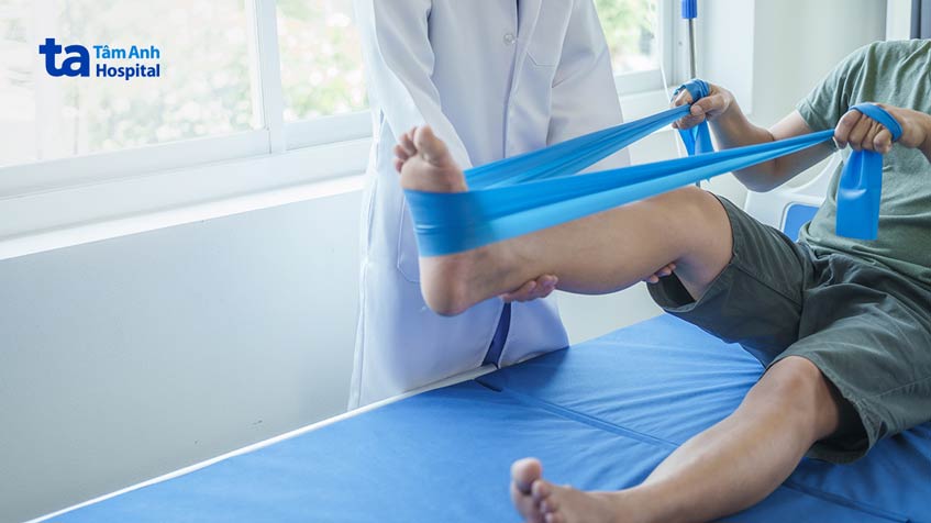 giúp người bệnh học lại những kỹ năng đã mất sau đột quỵ