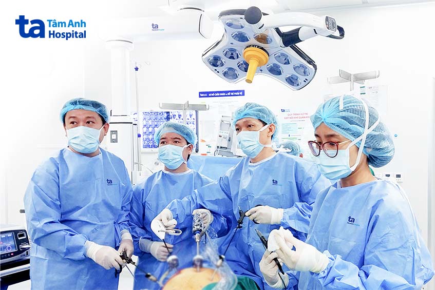 mổ nội soi cho người bệnh