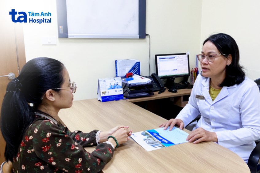 tránh mang thai khi điều trị ung thư vú