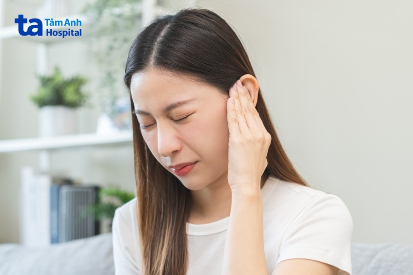 bị nấm ống tai ngoài