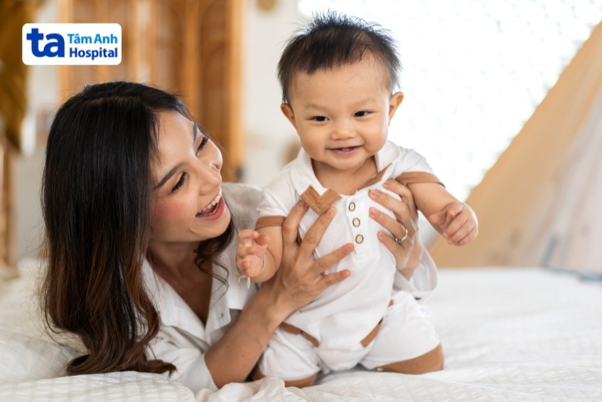 Chăm sóc trẻ đúng cách trong 1000 ngày đầu đời