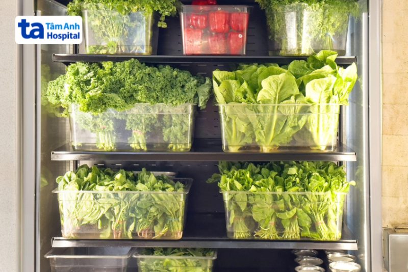 đau đầu migraine nên ăn gì, rau lá xanh