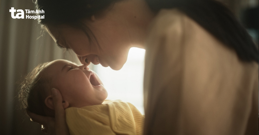 giang mai có khả năng lây truyền từ mẹ sang thai nhi