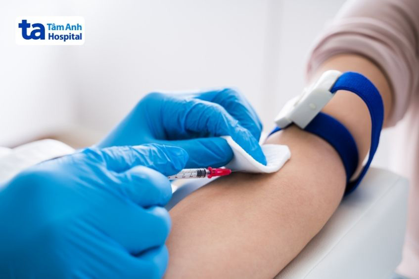 Kết quả xét nghiệm máu giúp bác sĩ đánh giá nồng độ hormone trong cơ thể người bệnh