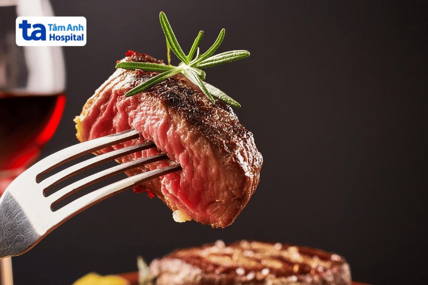 Khi bị viêm phổi, nên tránh ăn các loại thịt đỏ