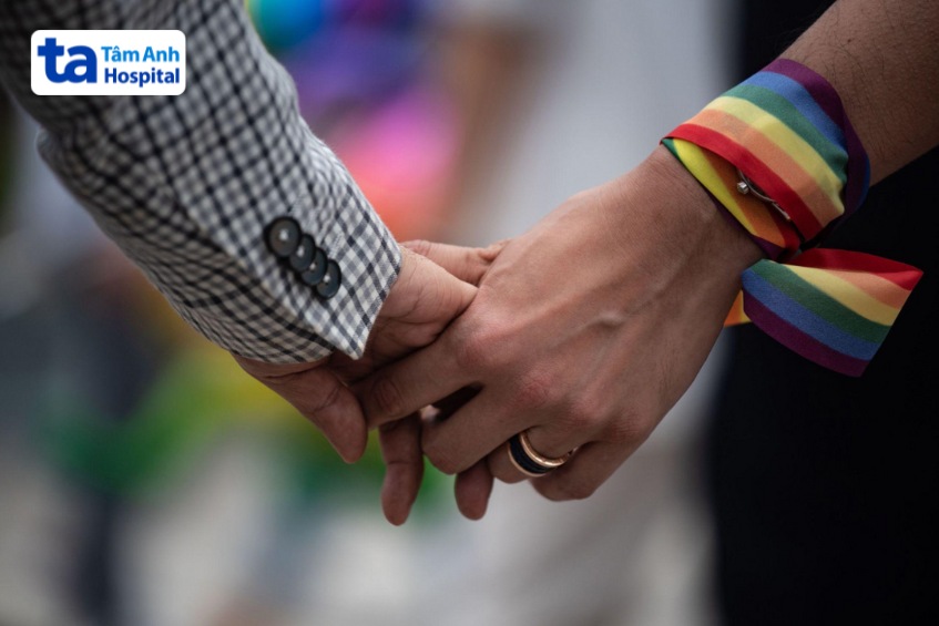 nam giới đồng tính nên tiêm hpv