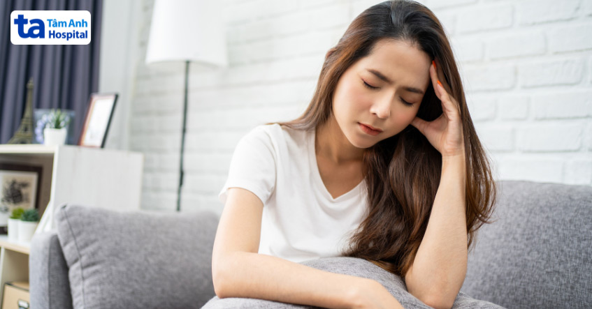 Nồng độ progesterone tăng cao khiến chị em cảm thấy mệt mỏi