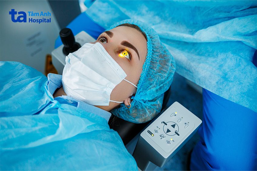 phẫu thuật lasik nhanh chóng an toàn độ chính xác cao