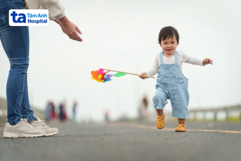 Lý do trẻ ăn nhiều nhưng không tăng cân