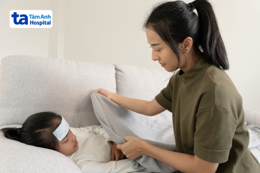 Trẻ bị sởi, bố mẹ nên cho trẻ nghỉ ngơi nhiều