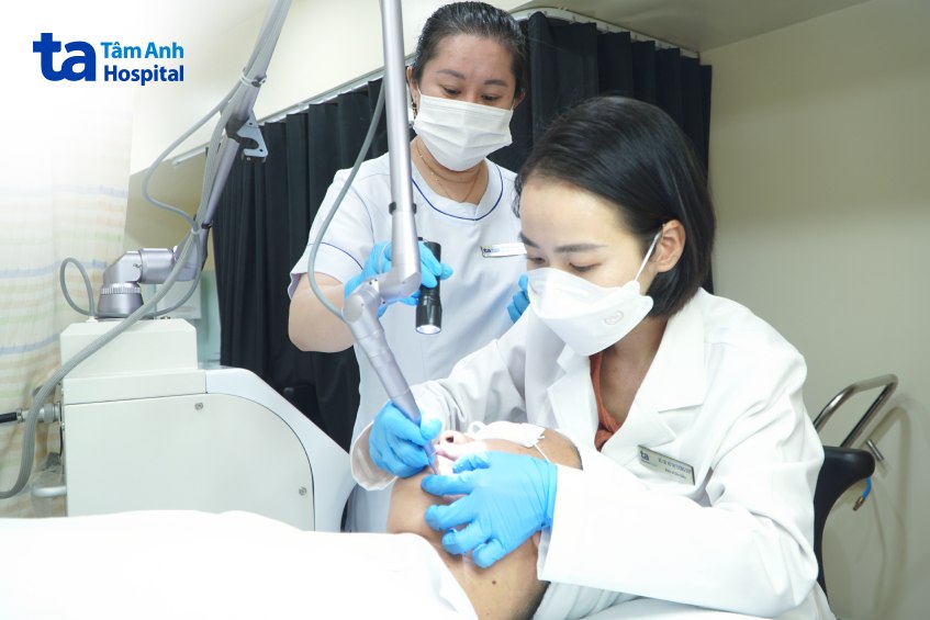 bác sĩ da liễu chuyên khoa tường duy