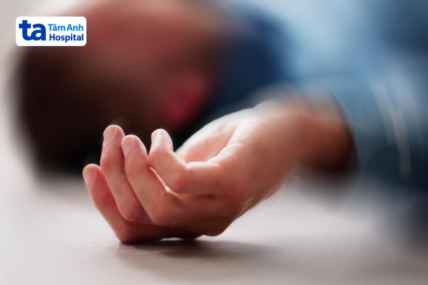 Nên thông báo với bác sĩ trước khi dùng thuốc Levofloxacin