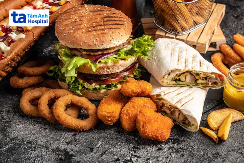 thực phẩm có thể khiến trẻ rối loạn tiêu hóa, đau bụng