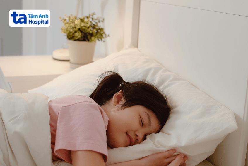trẻ em hay bị nói mớ khi ngủ