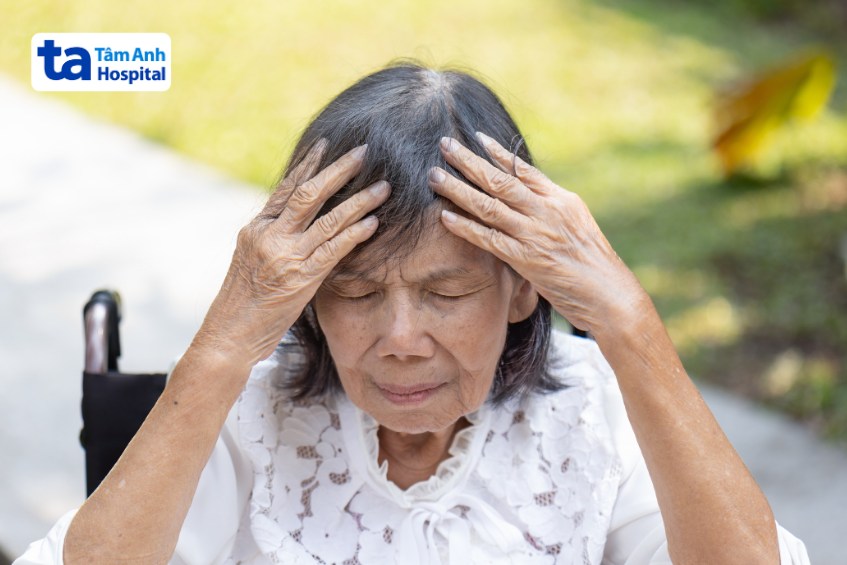 Viêm màng não do di chứng lao phổi