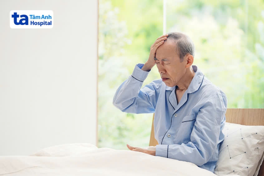 xuất huyết não ở người cao tuổi nguy hiểm