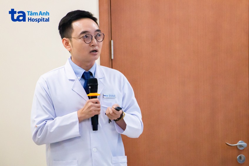 Bác sĩ Trần Đông Hải Tổng hợp thông tin một ca bệnh cụ thể