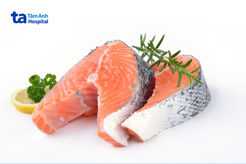 Cá hồi tốt cho bệnh xơ gan thay cho thịt bò