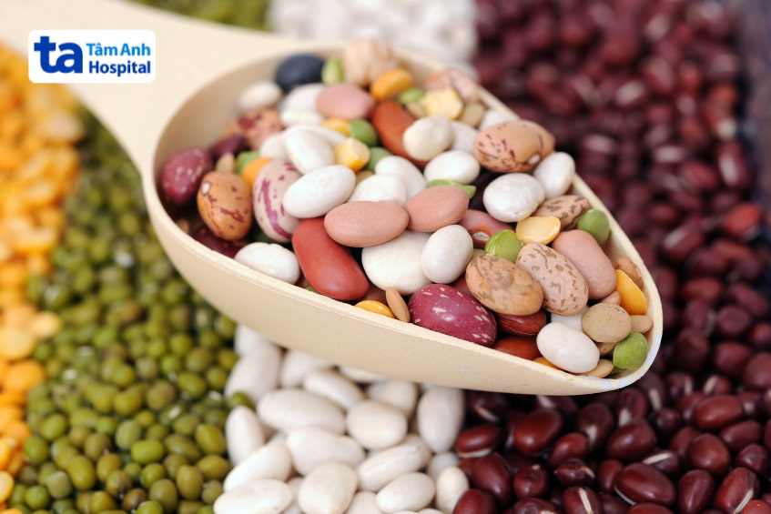 thực phẩm tốt cho người xơ gan là các loại hạt