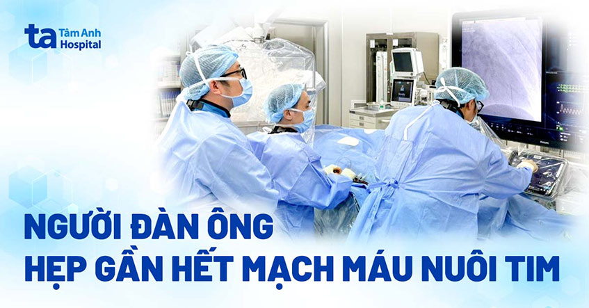Đau ngực một tháng do bệnh ba nhánh mạch vành