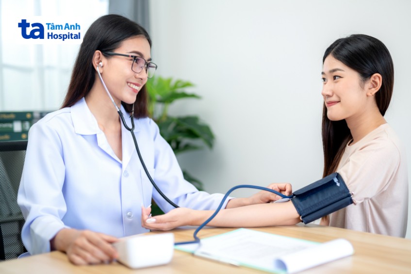 khám sức khỏe định kỳ bảo vệ sức khỏe