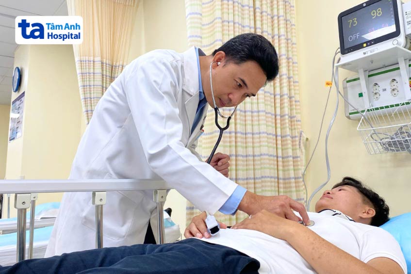 kiểm tra ban đầu cho người bệnh