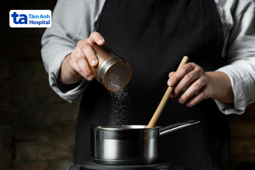 men gan cao không nên ăn gì mặn, nhiều muối