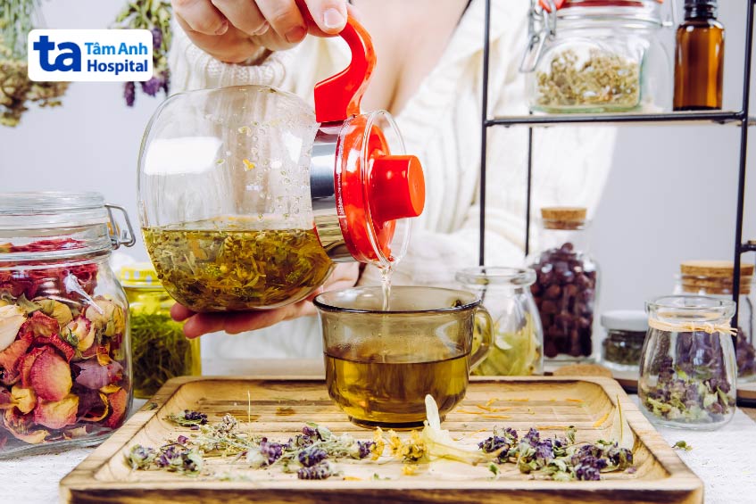 Một số thành phần trong trà có tác dụng hỗ trợ cải thiện tình trạng tăng huyết áp