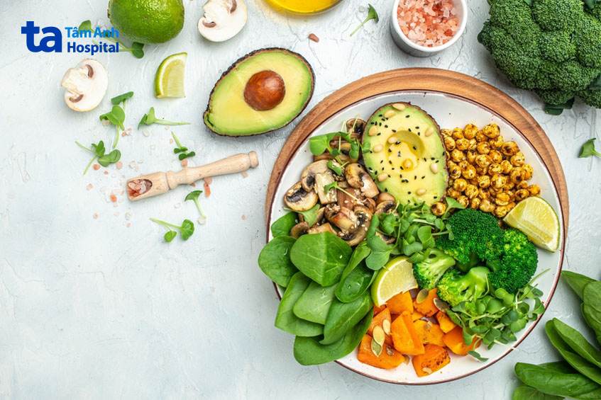 người bệnh cần thực hiện chế độ ăn uống lành mạnh