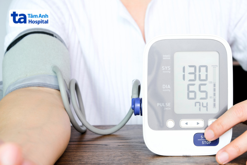 Người bệnh huyết áp tâm thu đơn độc có chỉ số huyết áp tâm thu 130mmHg