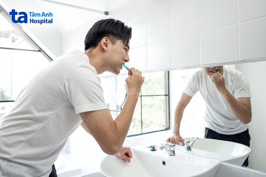 Cách chăm sóc để ngăn ngừa mòn men răng tại nhà
