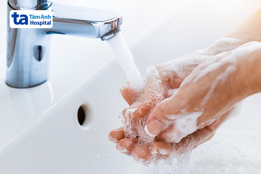rửa tay xà phòng ngăn nhiễm trùng