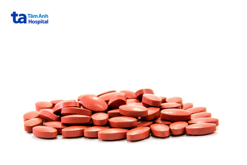 sắt là khoáng chất không thể thiếu trong thai kỳ