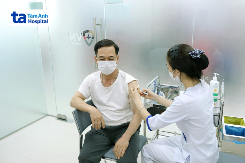 tất cả đối tượng đều cần tiêm phế cầu