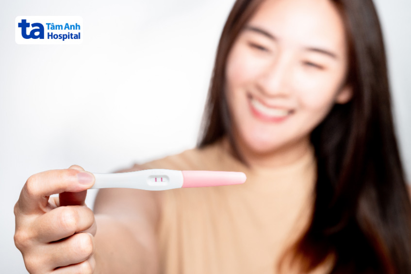 thai phụ nên thử thai để biết kết quả chính xác