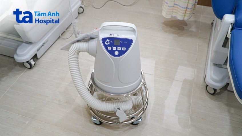 thiết bị sưởi ấm cho khách hàng