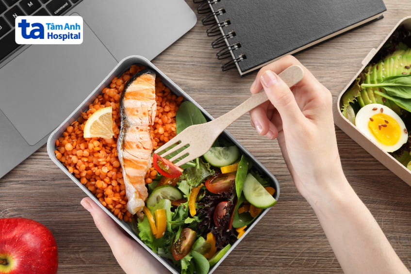 Thực đơn tăng cân phải có đầy đủ dinh dưỡng cần thiết