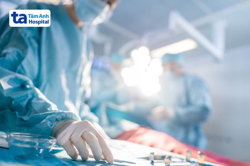 thực hiện các phương pháp mổ não