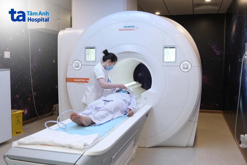 thực hiện khám u tuyến giáp tại tphcm