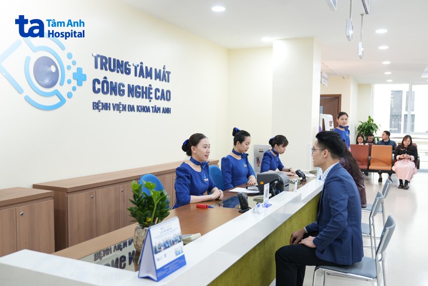 trung tâm mắt tâm anh chuyên trị bệnh về mắt