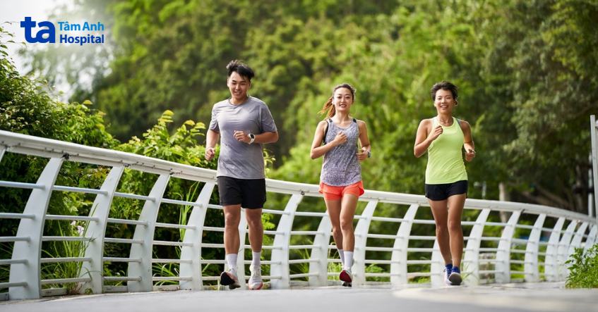 vận động viên dễ bị mất nước